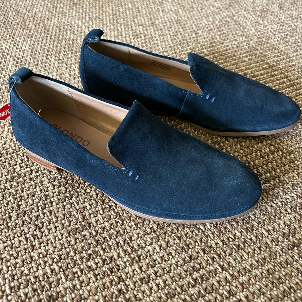 Blondo ‘Bridget’ Nubuck Loafer-6M